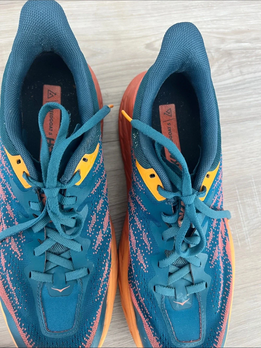 Hoka Speedgoat 5 Women's Trail Running Shoes Size 8.5B Blue Orange running gym